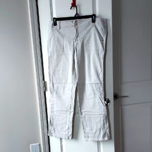 Relatuvity White Cargo Pants 16